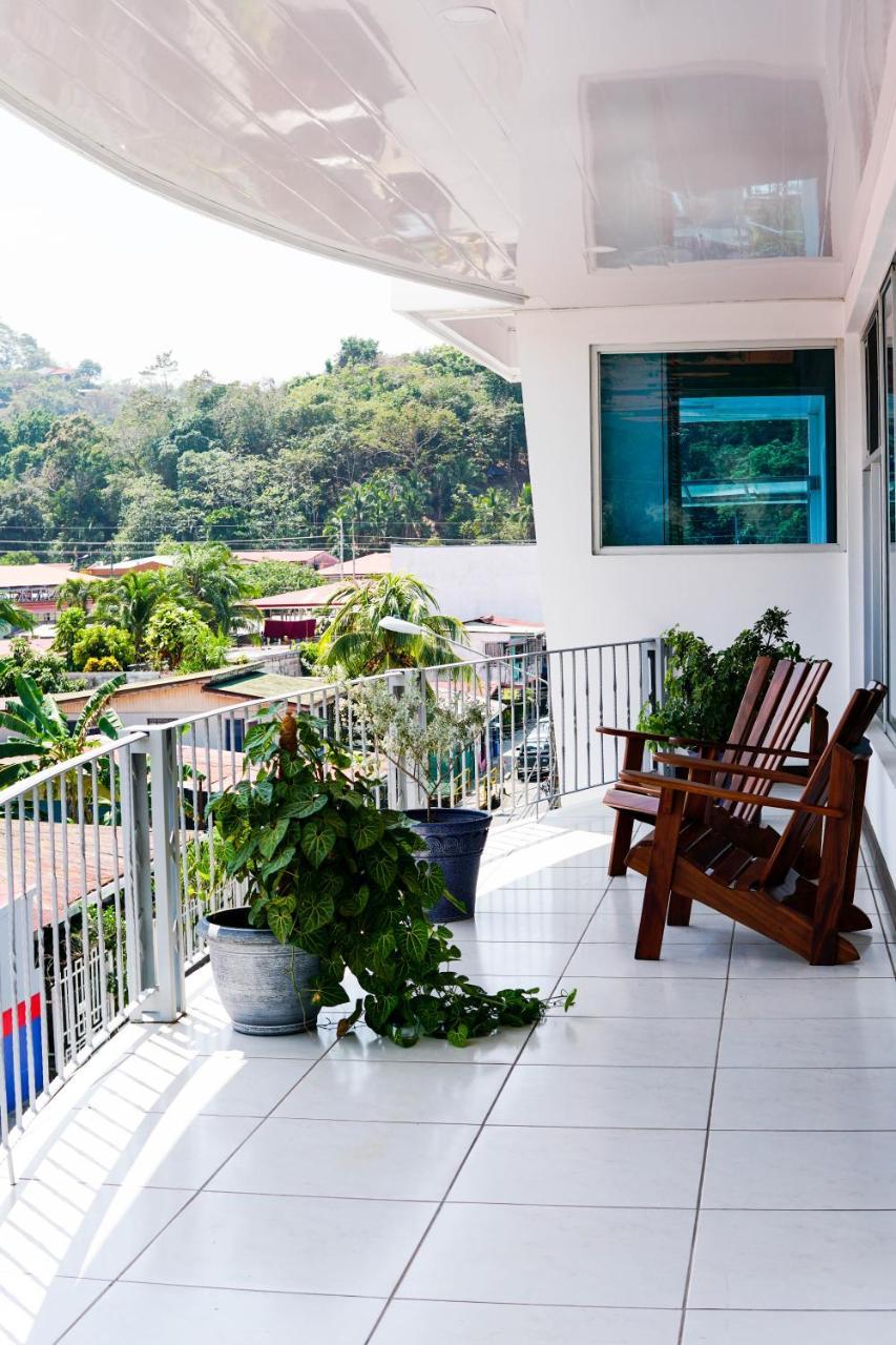 Puerta Del Cielo Quepos Hotel Exterior foto
